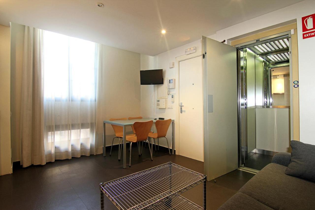 Classbedroom Born Apartments Βαρκελώνη Εξωτερικό φωτογραφία